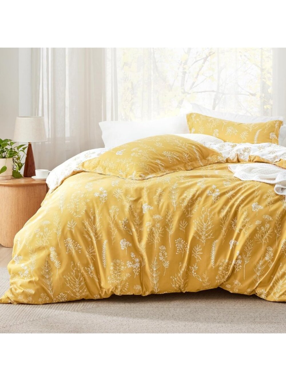 Floral Twin/TwinXL Comforter Set - Cute Reversible Bedding in Yellow, Cozy